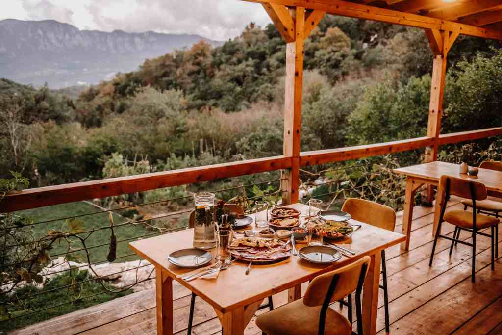bar and view point on Skadar Lake onsite Hoopoe glamping