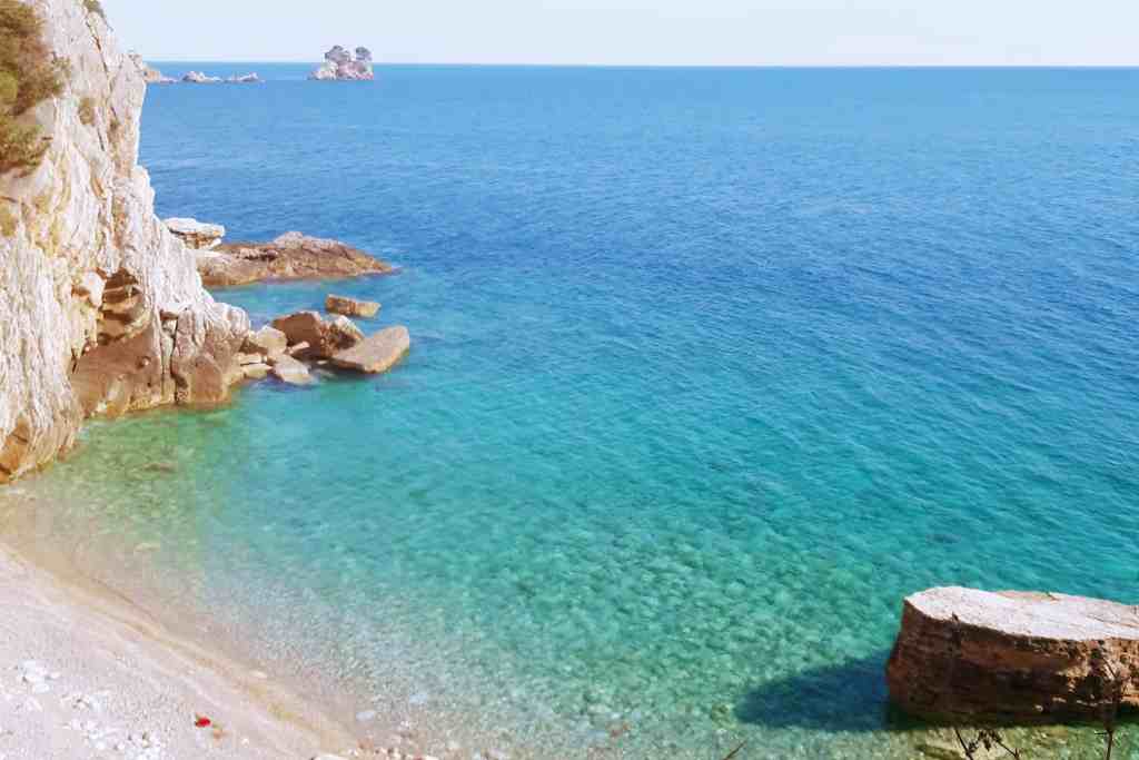 Petrovac na moru and other nearest spot of Hoopoe Glamping