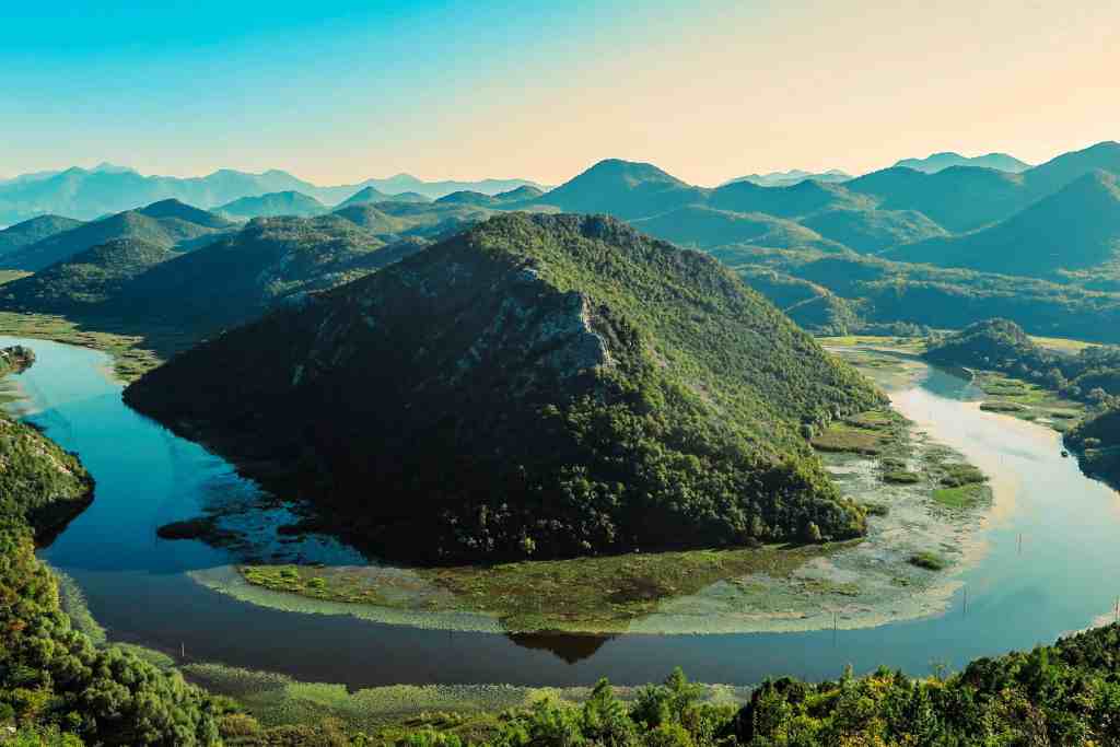 Pavlova Strana view point active holidays by hoopoe glamping and adventures